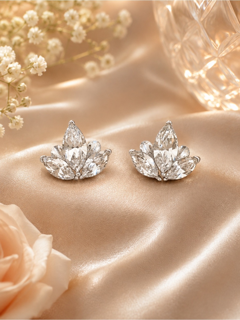 New NIC & SYD Crytals by Swarovski Silver Crystal Leaf Stud Earrings